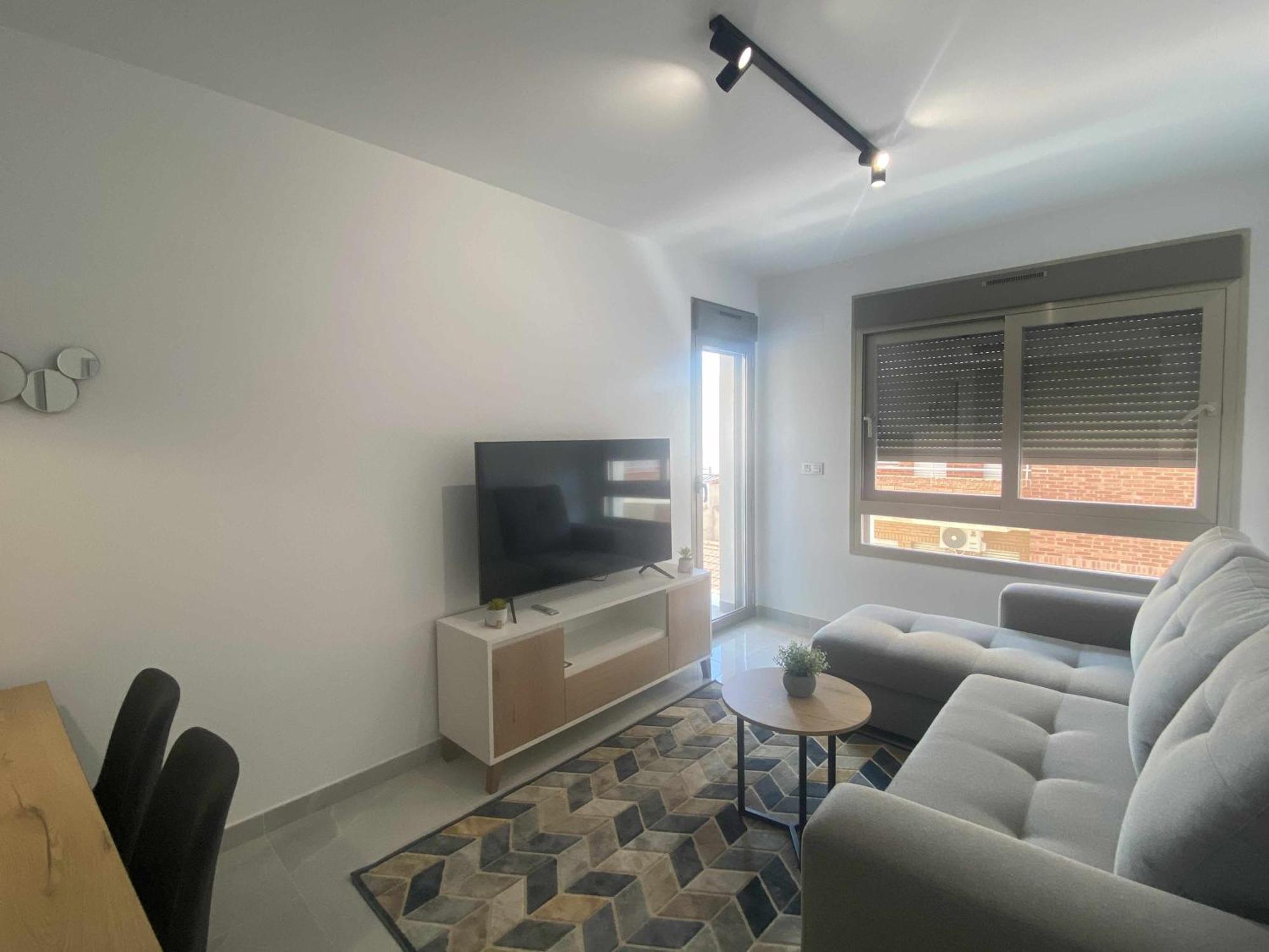 Moderno Apartamento A 200M De La Playa تورّيفيِخا المظهر الخارجي الصورة