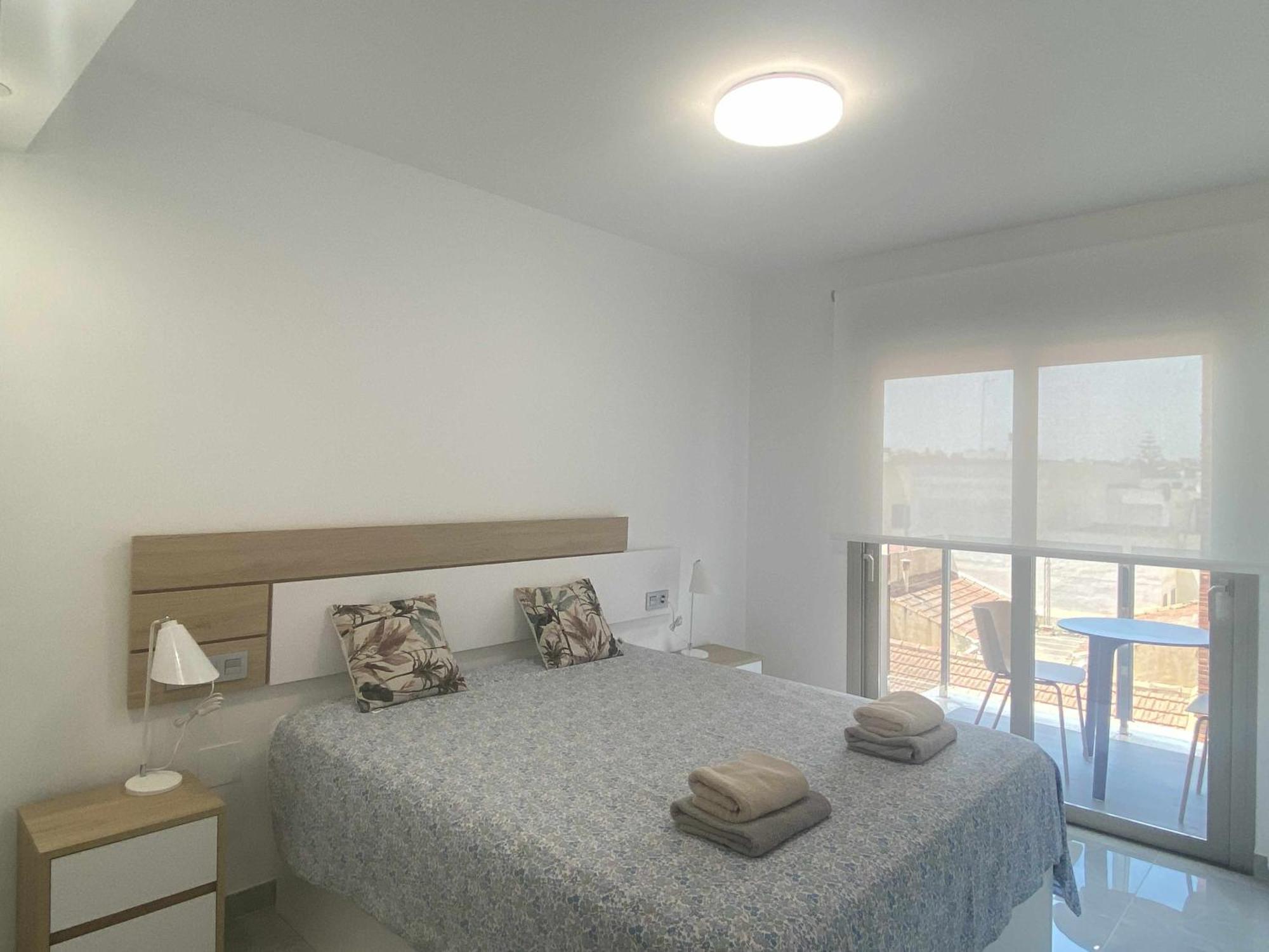 Moderno Apartamento A 200M De La Playa تورّيفيِخا المظهر الخارجي الصورة