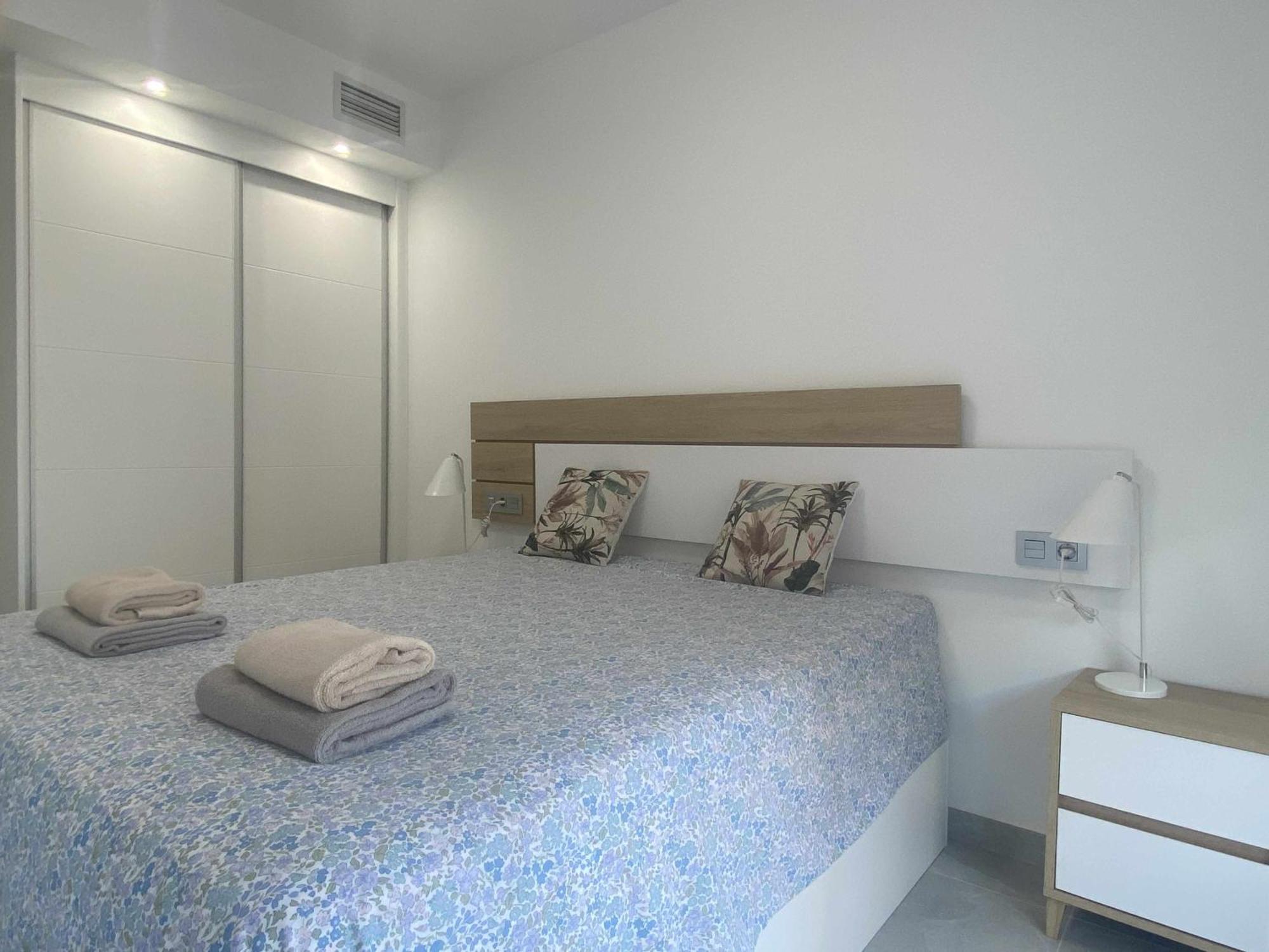 Moderno Apartamento A 200M De La Playa تورّيفيِخا المظهر الخارجي الصورة