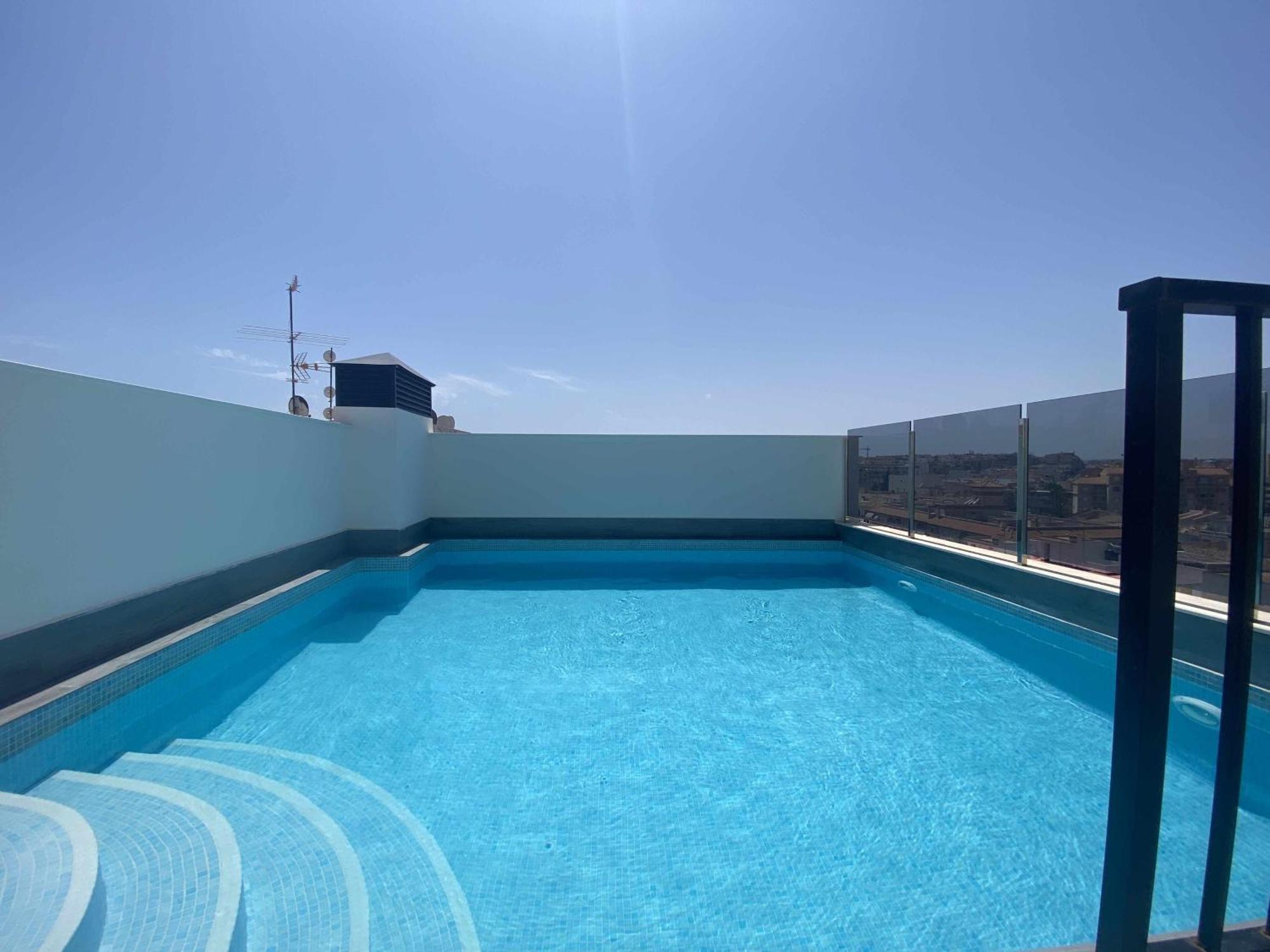 Moderno Apartamento A 200M De La Playa تورّيفيِخا المظهر الخارجي الصورة
