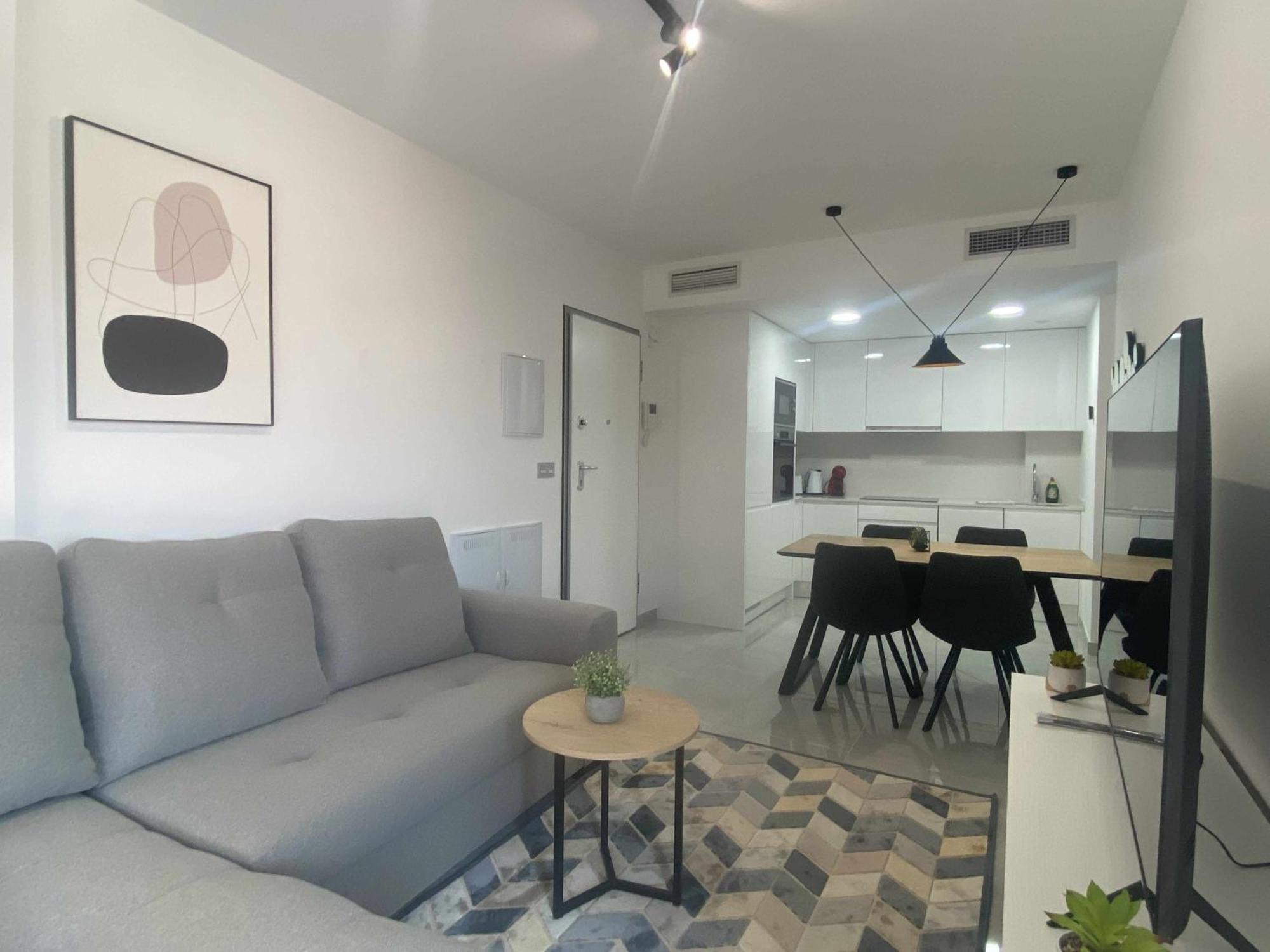 Moderno Apartamento A 200M De La Playa تورّيفيِخا المظهر الخارجي الصورة